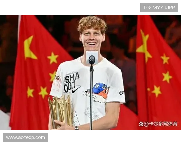 新一届网球大师赛激战正酣 球员们争夺年度冠军头衔引人瞩目